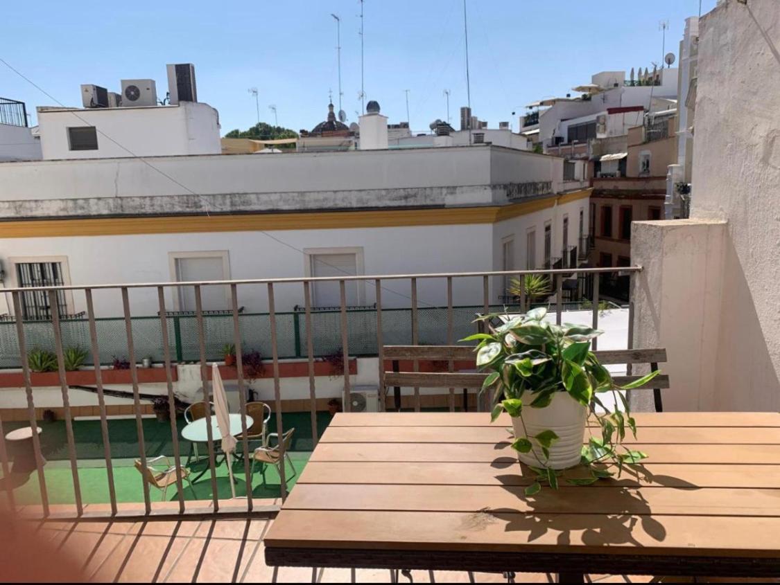 Sevilla'S Bed And Terrace Exterior foto